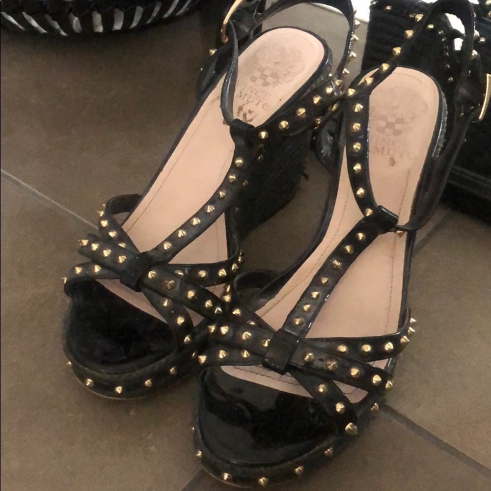 Spiked Wedges